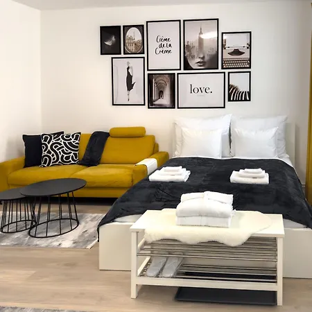 Modernes Studio-apartment In - Ideal Fuer Paare Und Alleinreisende! * Amstetten