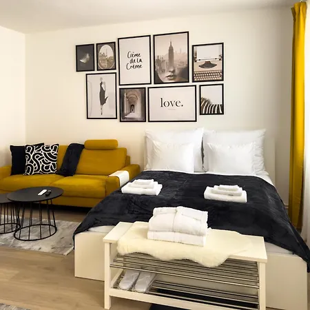 Modernes Studio-apartment In - Ideal Fuer Paare Und Alleinreisende! Daire